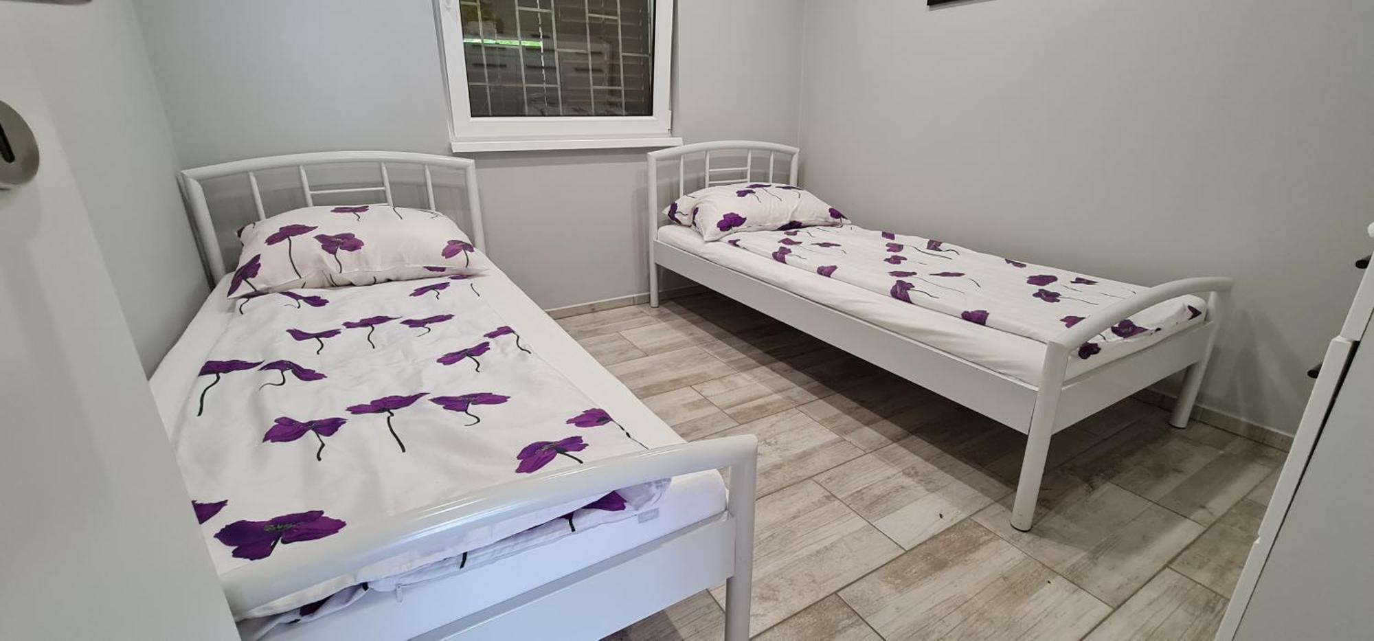 Picurka Apartman Siofok Ngoại thất bức ảnh