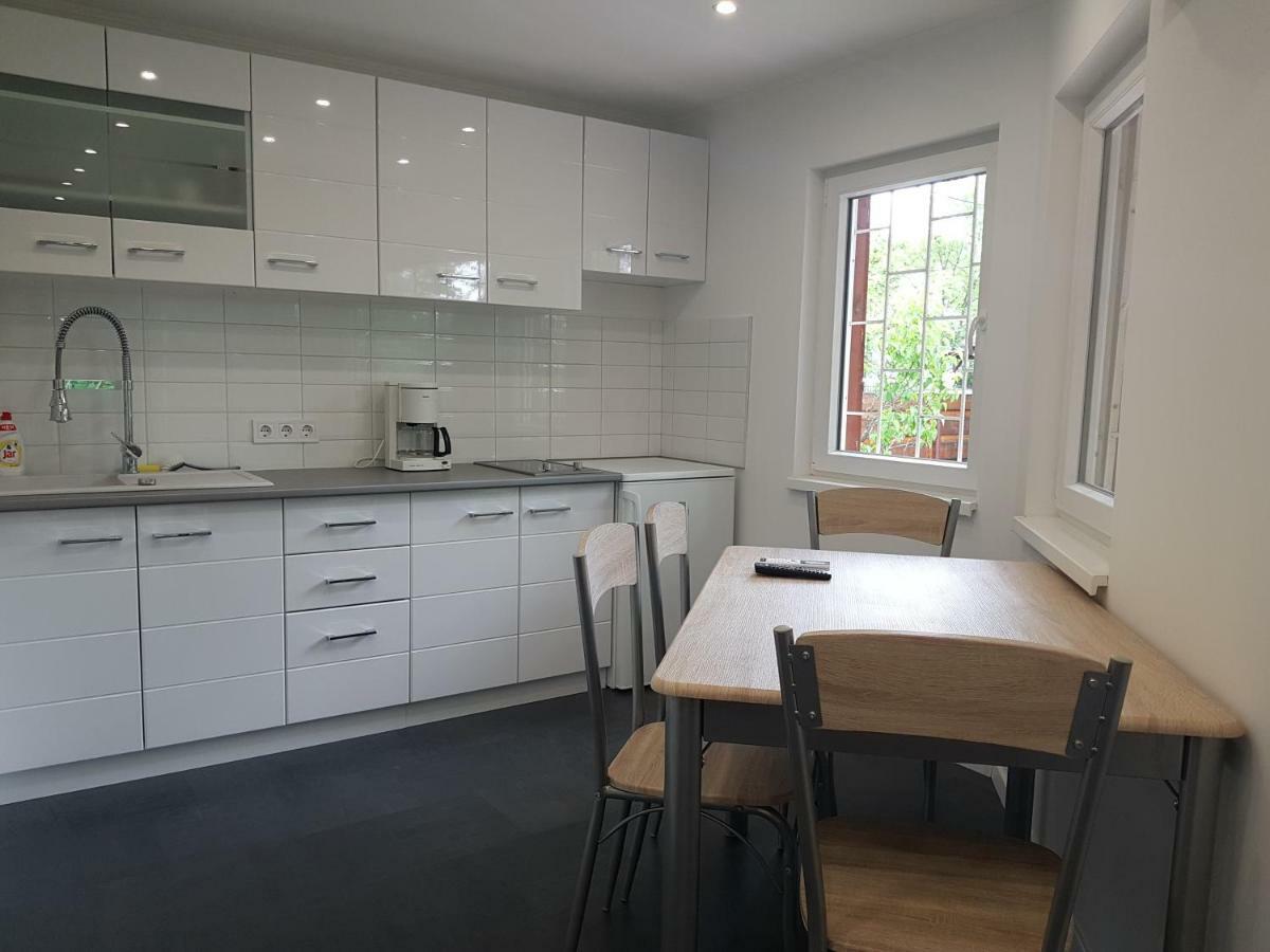 Picurka Apartman Siofok Ngoại thất bức ảnh