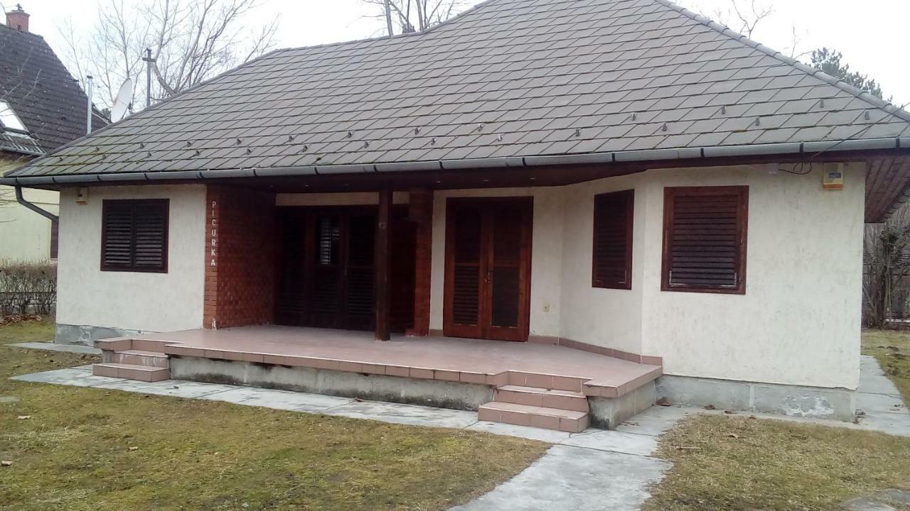 Picurka Apartman Siofok Ngoại thất bức ảnh